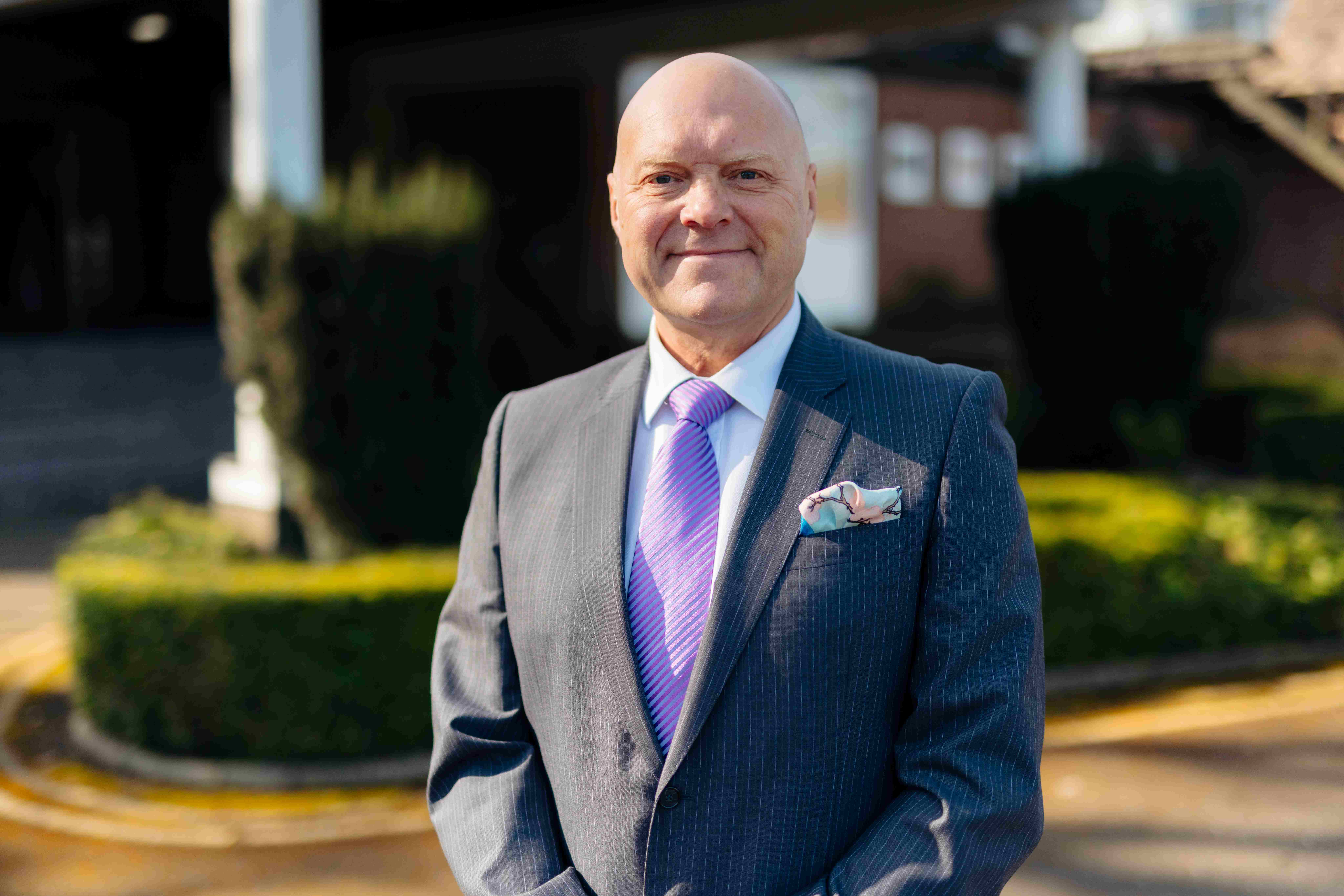 https://d21ypgprkdqynu.cloudfront.net/images/Chris-Blacksell-Chair-of-the-Visit-Hull-and-East-Yorkshire-VHEY-Advisory-Board.jpg